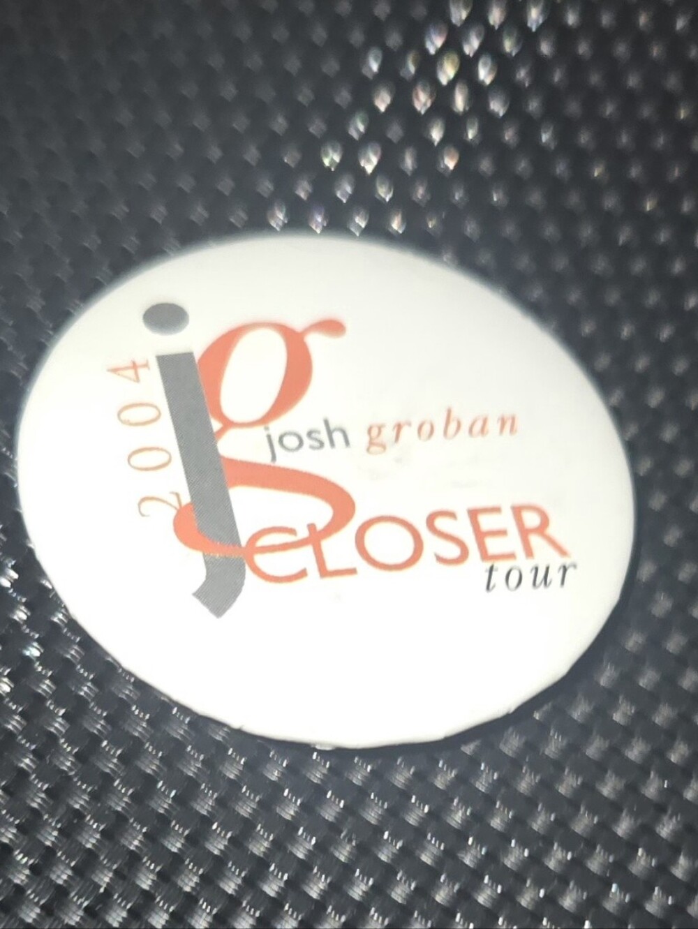 2004 Tour Pin - White & Orange Round Badge